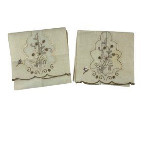Vintage Set of 2 Beige Floral Embroidered Tea Towels